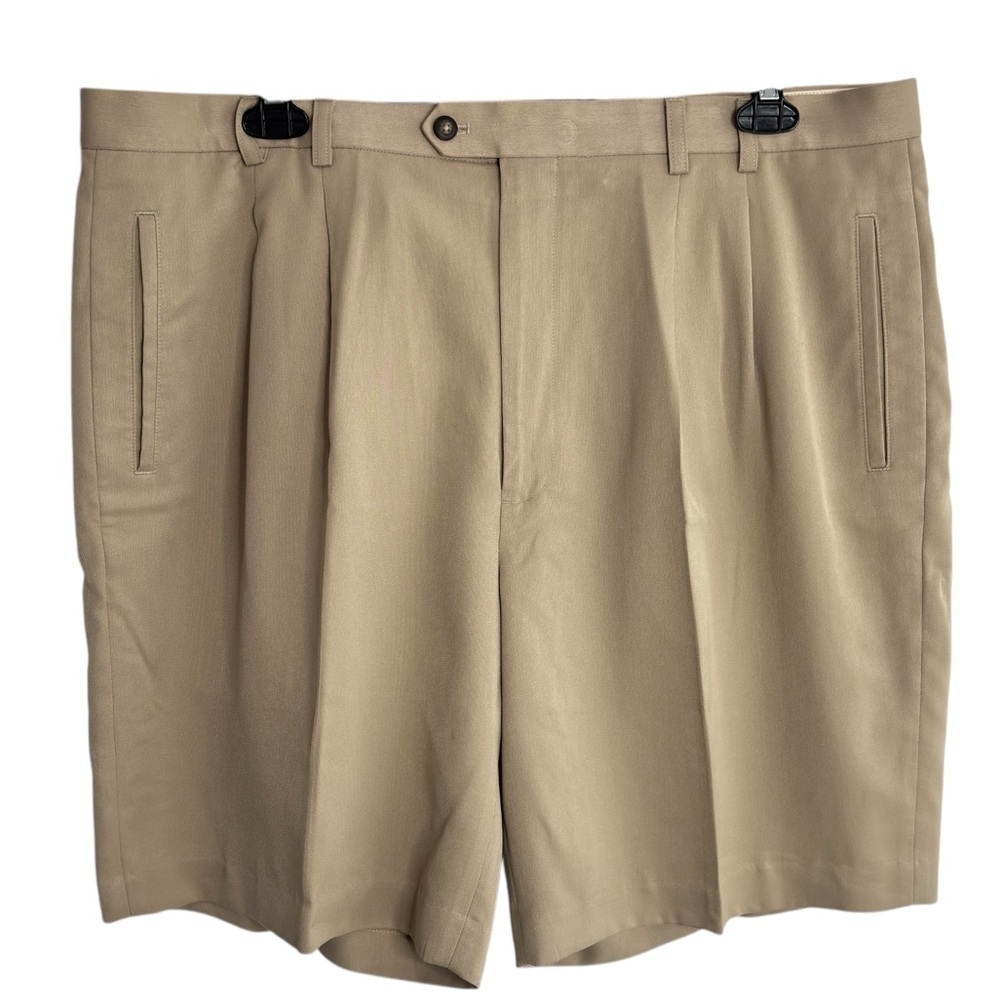 Cutter & Buck Shorts Mens Size 42 Tan Pleated Dress 9" Rayon Blend Golf Preppy